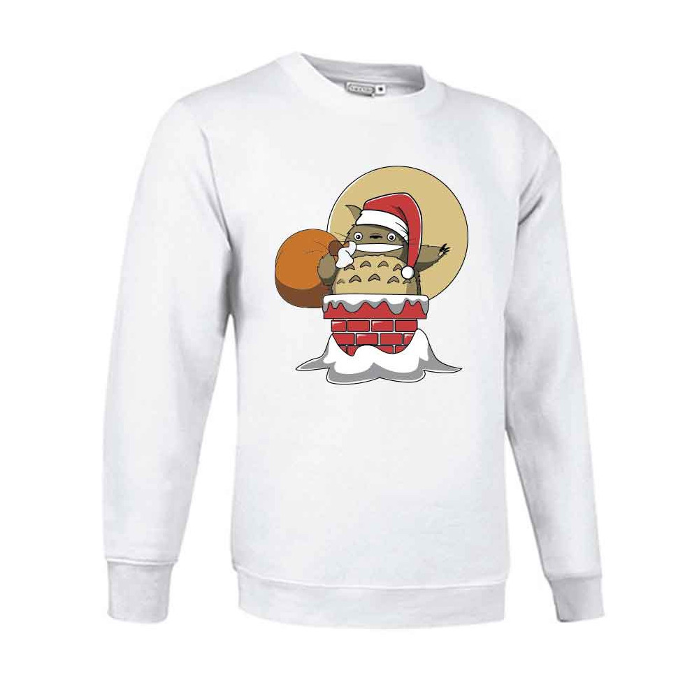 White sweatshirt featuring Totoro emerging from a chimney dressed as Santa Claus for Christmas. Studio Ghibli.